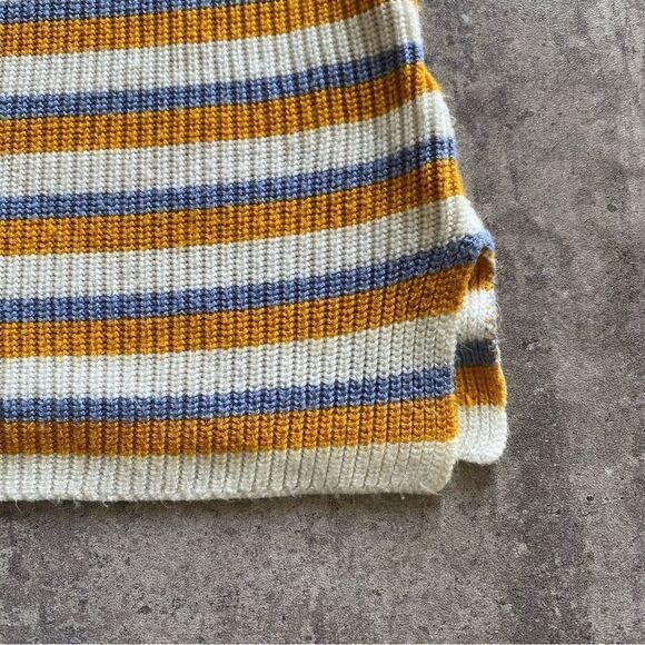 Forever 21 Crop Top Ribbed Stripe V Neck Mustard Periwinkle - Picture 9 of 10